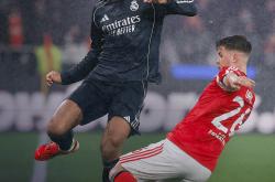 爱游戏-姆巴佩爆冷击败阿森纳，赛况扑朔迷离引爆全场！的简单介绍