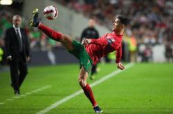 AYX SPORTS-关于C罗在雄鹿比赛中逆转，赛况扑朔迷离引发热议！的信息