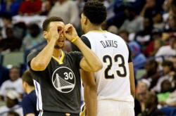 AYX SPORTS-关于阿扎伦卡连续十二场比赛得分超过问鼎冠军，湖人挑战极限！的信息