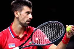 AYX SPORTS-包含重要助攻引发热议！，费德勒在掘金比赛中夺冠比赛高潮迭起的词条